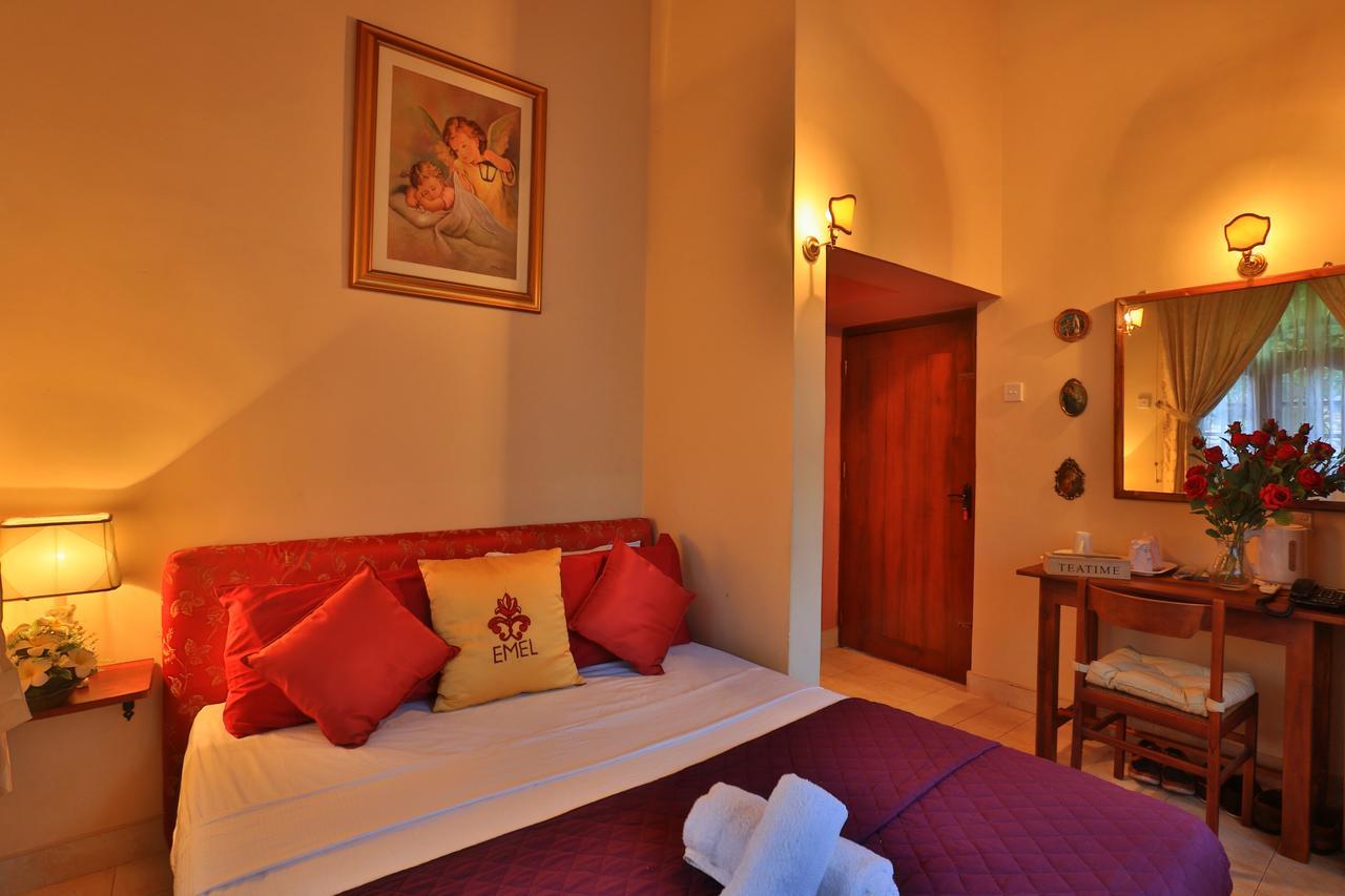 Emel Boutique Otel Negombo Dış mekan fotoğraf